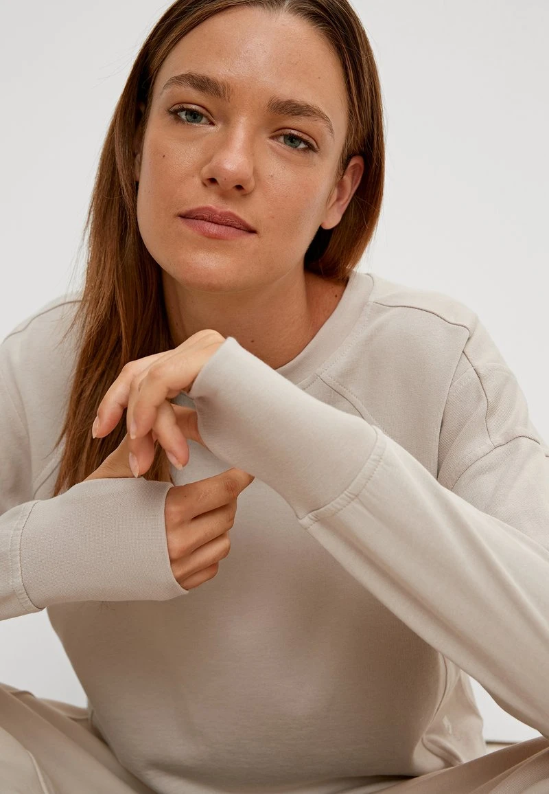 À MANCHES LONGUES À - Langarmshirt - Helles Beige 5 À MANCHES LONGUES À - Langarmshirt - Helles Beige - Image 5