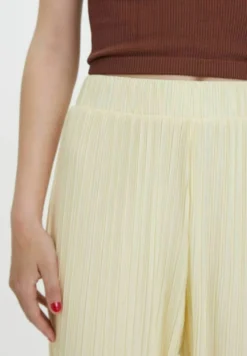 Vero Moda HOSE PLISSIERTE - Stoffhose - Tofu -Angebote Stil Tage Store 0deed16839f049418b5bc81ed4da095d
