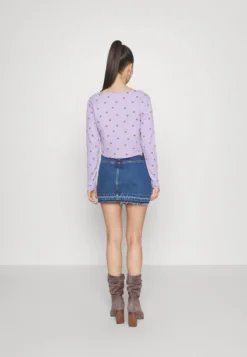 Noisy May Petite NMCARY MINI SKIRT - Jeansrock - Blue Denim -Angebote Stil Tage Store 1129d38253d247a4b9abdbbef1de7012