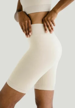 SEAMLESS CYCLING - Shorts - Natur -Angebote Stil Tage Store 16d44c784b634c649768702ce60a5721