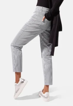 MIT STREIFEN - Stoffhose - Weiß Schwarz -Angebote Stil Tage Store 17fb13f764a2438f9e9bb3349679e7eb