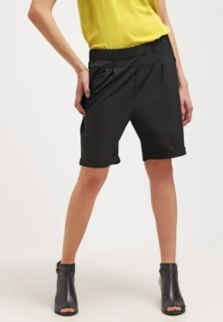 Kaffe JILLIAN - Shorts - Black Deep