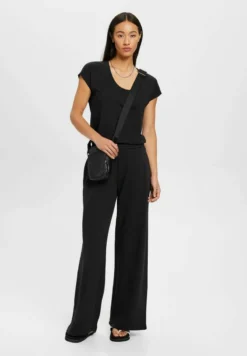 Edc By Esprit MIT U BOOTAUSSCHNITT - T-Shirt Basic - Black -Angebote Stil Tage Store 1dc48143b97846649d00a37c5af96de9