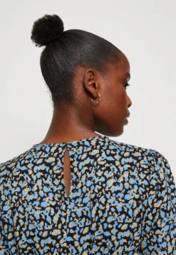 Pieces PCNYA DRESS - Freizeitkleid - Black -Angebote Stil Tage Store 2b419925afee4142a26b3951ca66ebb1