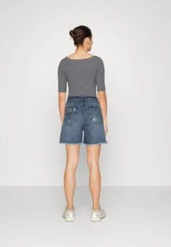 LOIS Jeans DATE - Jeans Shorts - Blue Denim 8 LOIS Jeans DATE - Jeans Shorts - Blue Denim -Angebote Stil Tage Store 3a31a1b103974cbbb2ea2f22108c60c7