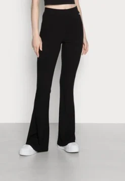 Fila HOSE DASHA WIDE RIBBED - Stoffhose - Black -Angebote Stil Tage Store 3bc2c410394246e8996301c9083ef490