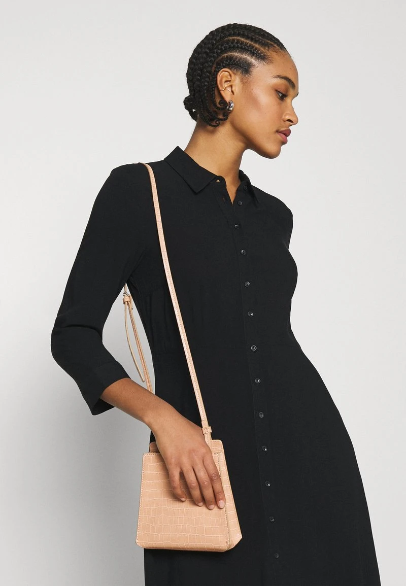 YASSAVANNA LONG SHIRT DRESS - Maxikleid - Black 4 YASSAVANNA LONG SHIRT DRESS - Maxikleid - Black - Image 4