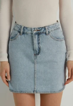 4 TASCHE - Jeansrock - Blau V Ultralight Denim