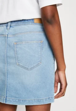 Edc By Esprit JOGG SKIRT - Minirock - Blue Light Wash -Angebote Stil Tage Store 6bef926c0a5c47479be2fb2f33f5960a