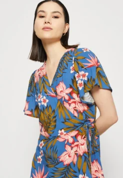 Vila VIMAYA WRAP SHORT DRESS - Freizeitkleid - Federal Blue/tropical 9 Vila VIMAYA WRAP SHORT DRESS - Freizeitkleid - Federal Blue/tropical -Angebote Stil Tage Store 817d05bc08984499a8720c9ce637c5e3