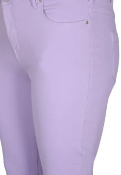 Zizzi FITTING EMILY CAPRI - Jeans Shorts - Lavender -Angebote Stil Tage Store 939370ec917e4550bbc8376cd1381db2