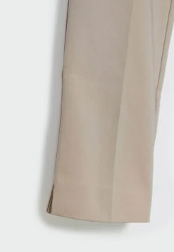 Stradivarius MIT GÜRTEL - Stoffhose - Beige -Angebote Stil Tage Store 9db11cc122d54e3d8484dc8179ca807b