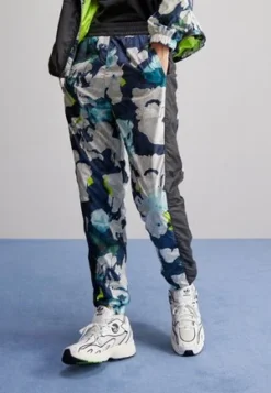 The North Face HYDRENALINE PANT - Jogginghose - Black -Angebote Stil Tage Store a29f9eb839b84d448962ddcde2945cb0