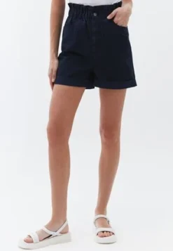 MIT USED DETAILS - Jeans Shorts - White Denim -Angebote Stil Tage Store a47d63980b194eae8f85dd299b08470c