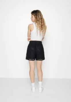 Vero Moda VMMAYA - Shorts - Black -Angebote Stil Tage Store acfe3bdcd2524db997e9772c7ce4297a