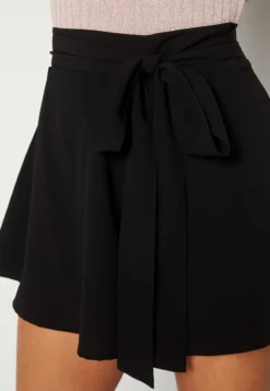 EMMIE - Shorts - Black -Angebote Stil Tage Store add37e0be2cd47179ed09ae000f88b2d