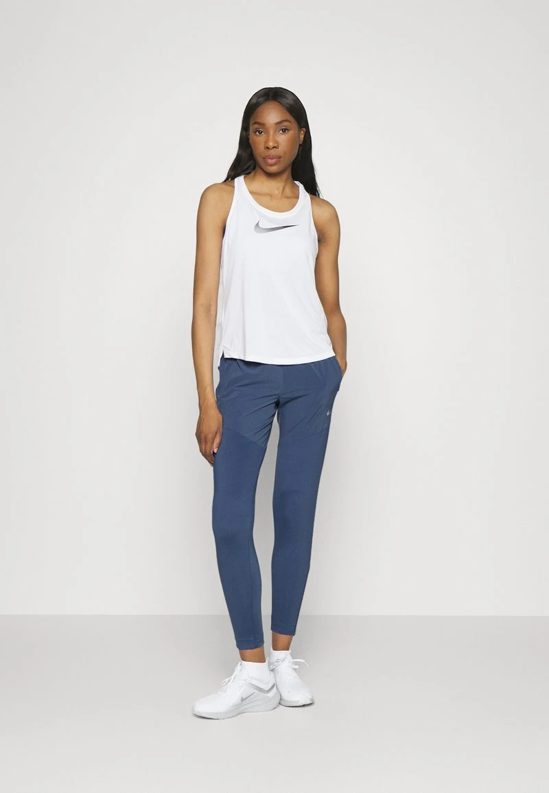 Nike Performance ESSENTIAL PANT - Jogginghose - Diffused Blue/silver 2 Nike Performance ESSENTIAL PANT - Jogginghose - Diffused Blue/silver - Image 2