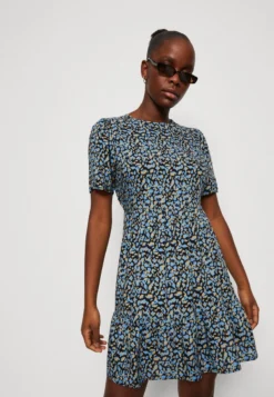 Pieces PCNYA DRESS - Freizeitkleid - Black -Angebote Stil Tage Store cfbe2c2d10ff45f3822dfb38945e5eaf