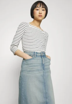 DANIELA KNEE PENCIL - Jeansrock - Salt Creek Wash -Angebote Stil Tage Store cfd9d362991e4f1daf90fce3a9be8f79