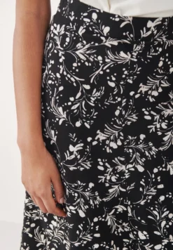 Part Two PARVEENPW - A-Linien-Rock - Black Marble Branch Print -Angebote Stil Tage Store db6dc5e375c84916a478087668c04d17