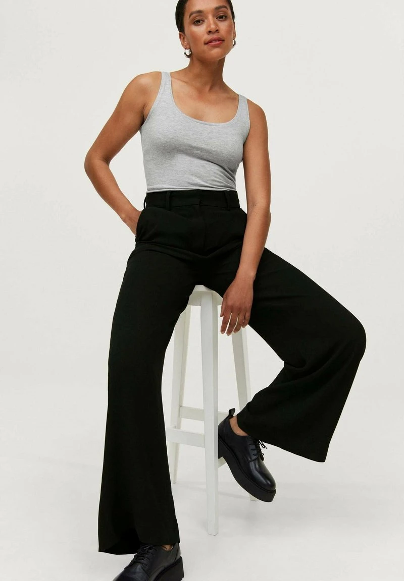 ANNA - Top - Hellgraumeliert 3 ANNA - Top - Hellgraumeliert - Image 3