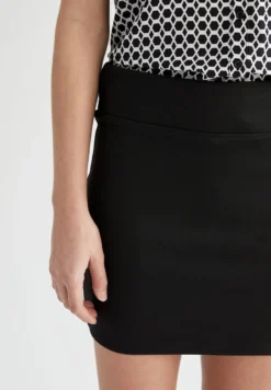 DeFacto Bleistiftrock - Black 8 DeFacto Bleistiftrock - Black -Angebote Stil Tage Store ee71429026704f7cbf9cbea56bef2b97