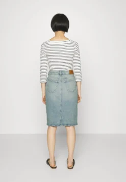 DANIELA KNEE PENCIL - Jeansrock - Salt Creek Wash -Angebote Stil Tage Store f0afea8416ab459d876893fa8b81a743