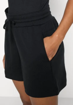 Icebreaker MERINO CRUSH SHORTS - Kurze Sporthose - BLACK -Angebote Stil Tage Store f260e1a475614f83aae898076280dfe0