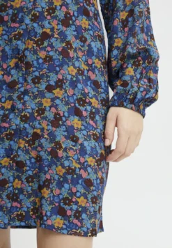 ICHI VERA - Freizeitkleid - Blithe Flower -Angebote Stil Tage Store f5d992ba84d743c2ab7546e1728fd518