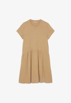 Marc O'Polo DENIM DRESS T-SHIRT STYLE HEAVY RAW RUFFLES - Jerseykleid - Bright Chestnut -Angebote Stil Tage Store febbb93e731a4334adff8b8f333c2bff